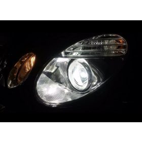 Mercedes-Benz W211 Tompított Led Fényszóró szett 