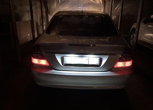 Mercedes-Benz W211LED Rendszámvilágítás Modul – Pár (6000K, Can-Bus)